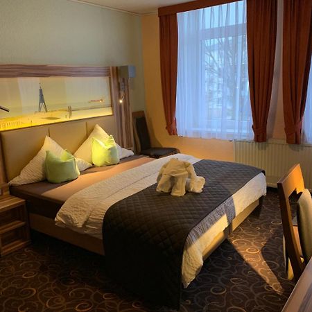 Hotel Seemeile Куксхавен Екстериор снимка