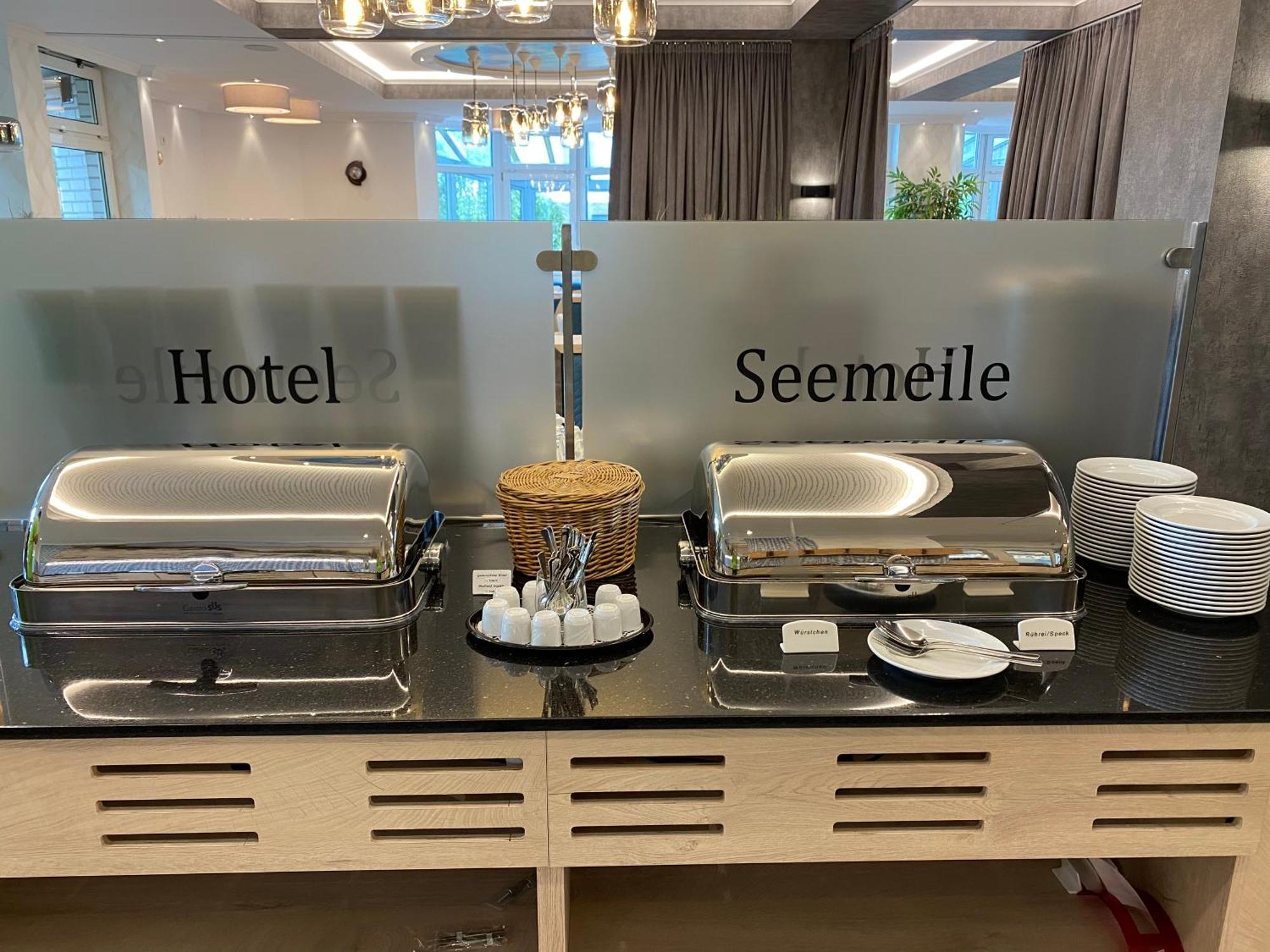 Hotel Seemeile Куксхавен Екстериор снимка
