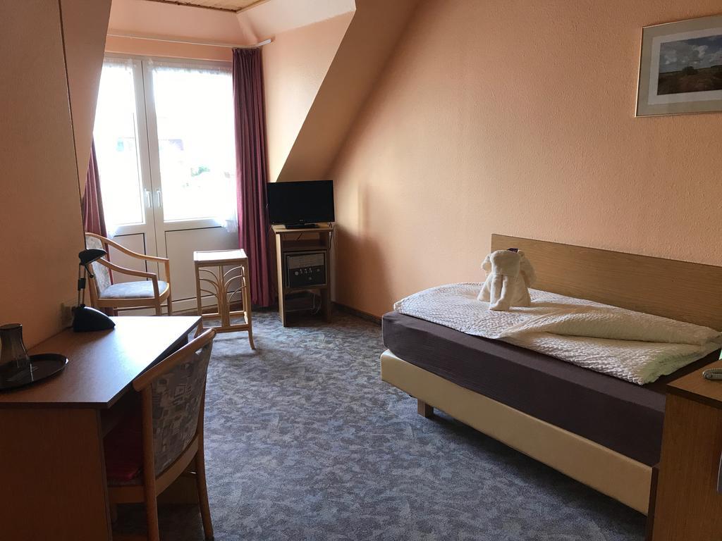 Hotel Seemeile Куксхавен Екстериор снимка