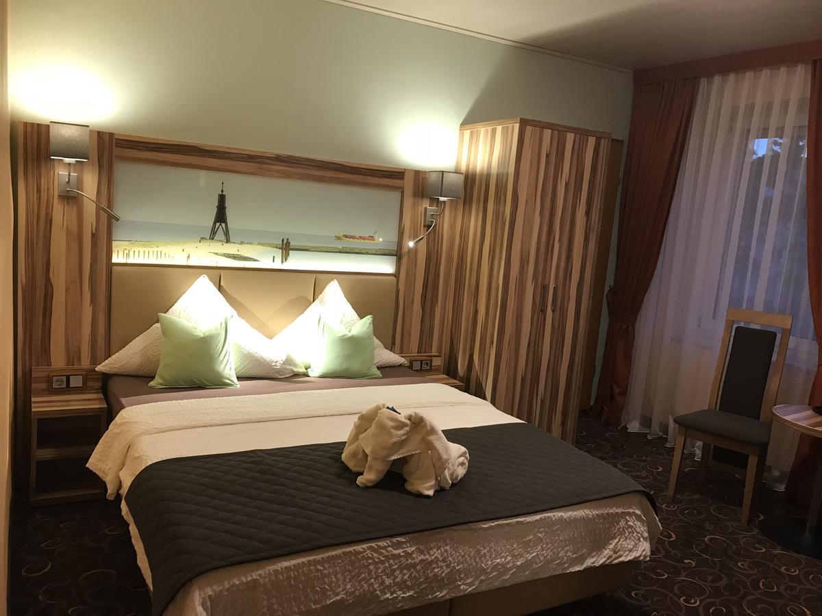 Hotel Seemeile Куксхавен Екстериор снимка