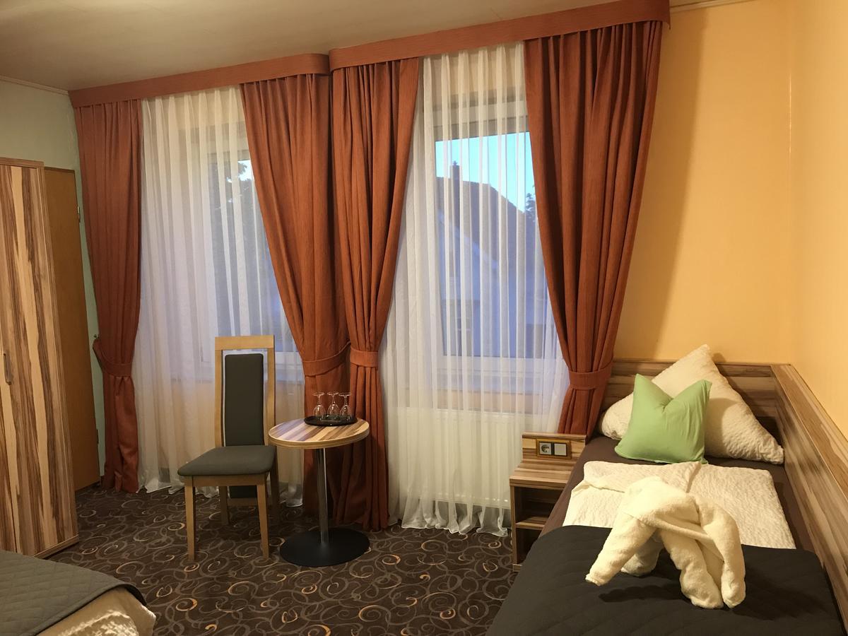Hotel Seemeile Куксхавен Екстериор снимка