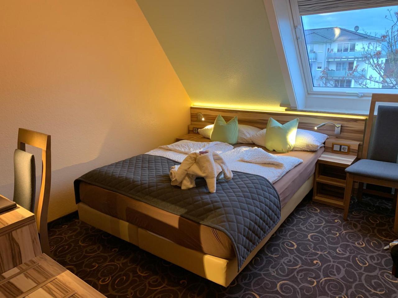 Hotel Seemeile Куксхавен Екстериор снимка