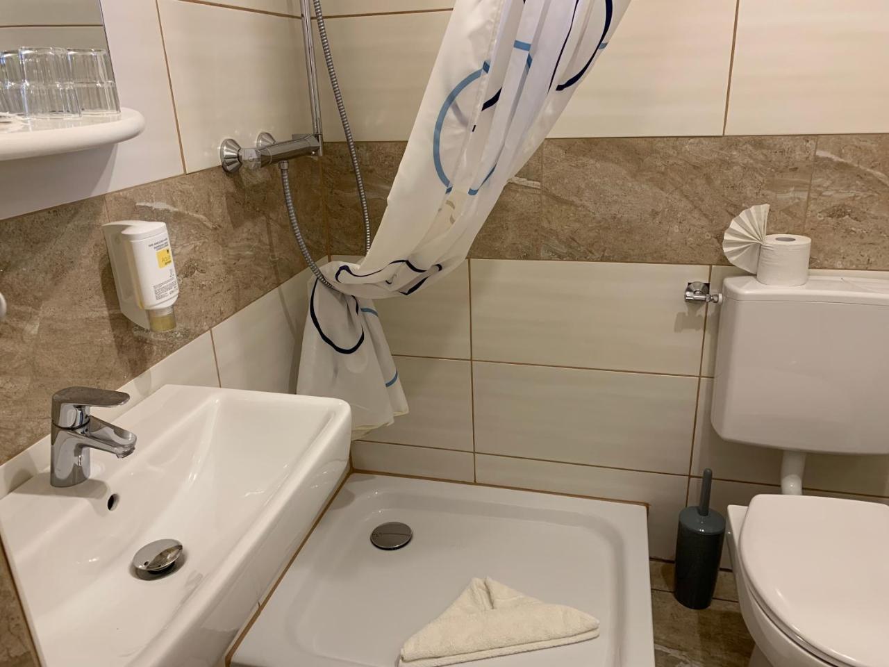 Hotel Seemeile Куксхавен Екстериор снимка